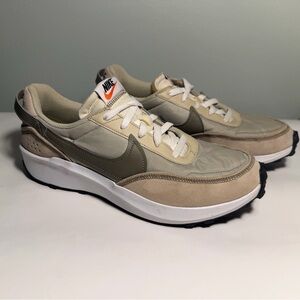 Nike Waffle Debut Sneakers DH9522-102 Men’s size 9 Light Stone Matte Olive
